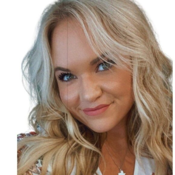 Hiiiiii! I'm Payton :) - Picture 1 of 1